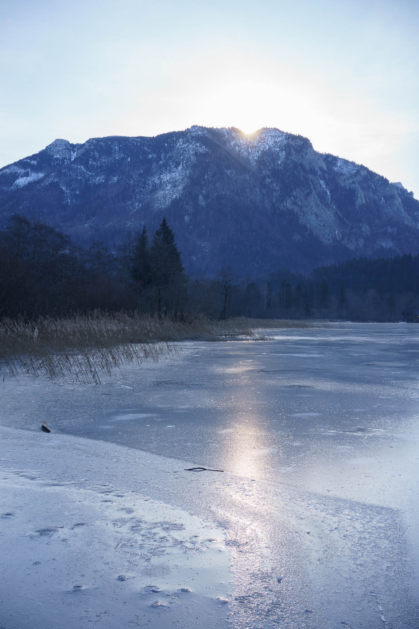 Frozen Lunzer See - Ice Skating